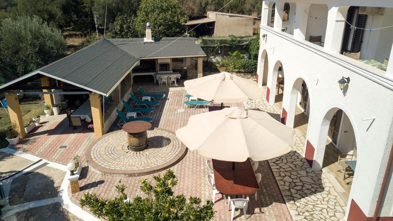 Villa Mike 105 Liapades Exterior foto
