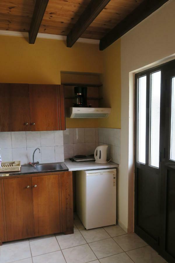 Villa Mike 105 Liapades Exterior foto